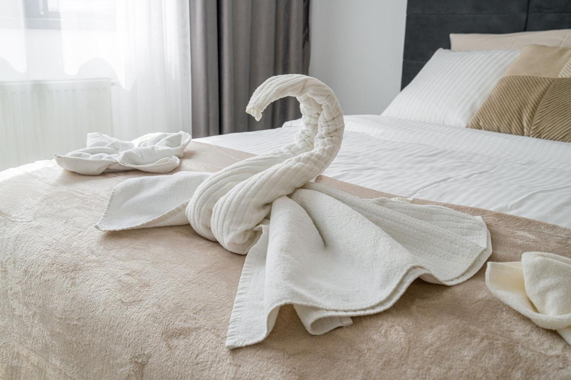 Politehnica Deluxe Apartment Букурещ Екстериор снимка